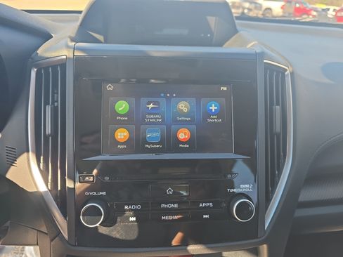 Used 2023 Subaru Impreza Premium image 24