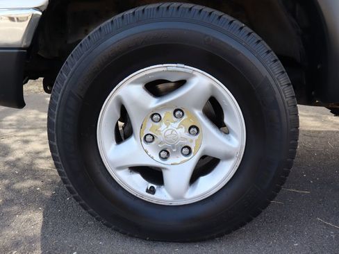 Used 2001 Toyota Tacoma 4x4 Xtracab V6 image 34