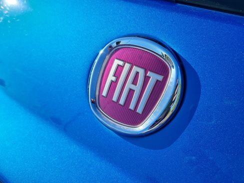 Used 2018 FIAT 500 Pop image 11