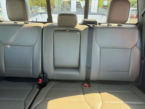 Used 2024 Ford F150 Lariat AWD/4WD image 27