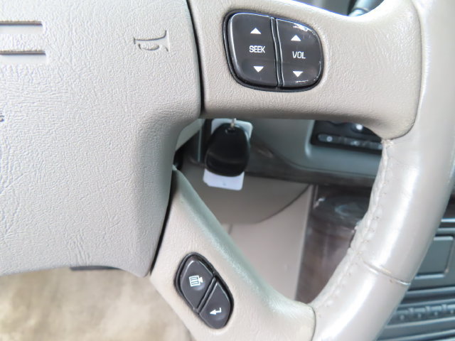 Used 2004 GMC Yukon Denali AWD/4WD image 21