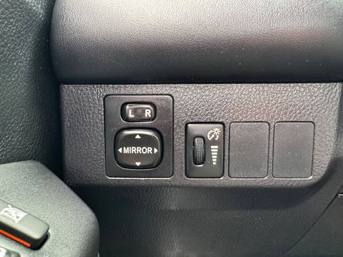 Used 2016 Toyota RAV4 XLE FWD image 44
