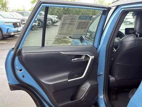 Used 2025 Toyota RAV4 XSE w/ Advanced Technology Package AWD/4WD image 22