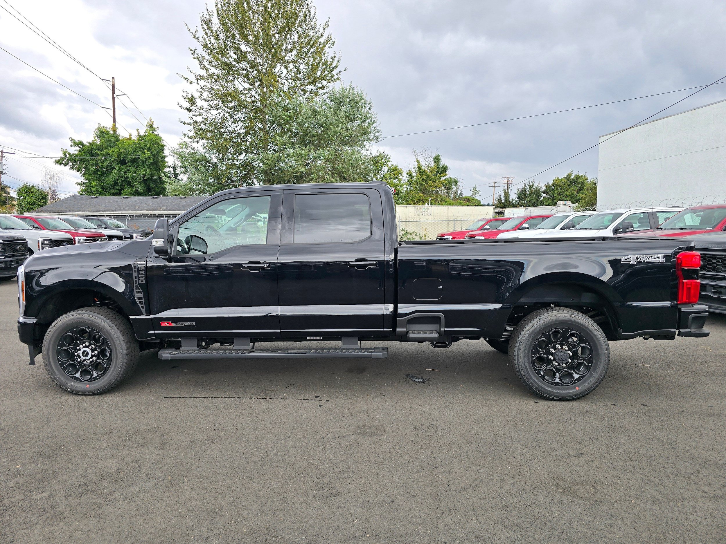 New 2026 Ford F350 Lariat w/ Black Appearance Package AWD/4WD image 8