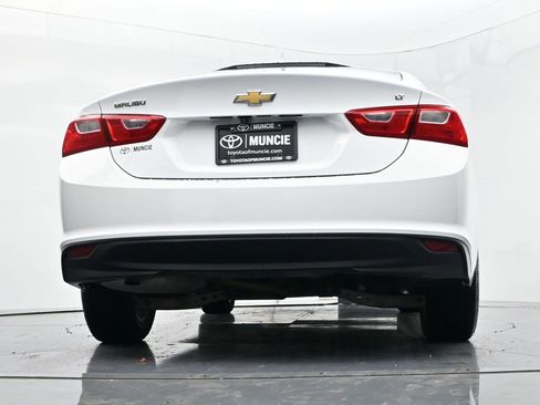 Used 2023 Chevrolet Malibu LT image 41