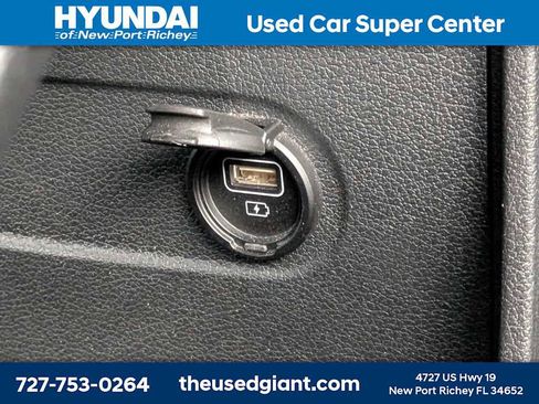 Used 2022 Hyundai Palisade Calligraphy w/ Cargo Package image 38