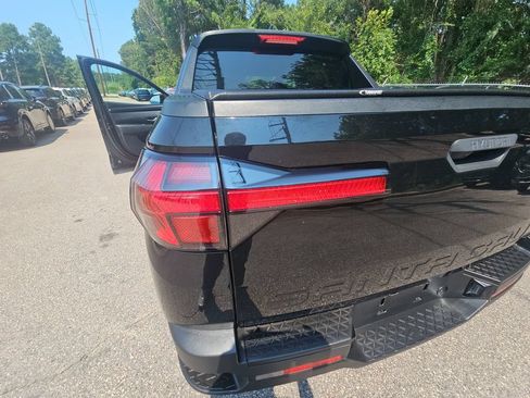 Used 2023 Hyundai Santa Cruz SEL AWD/4WD image 33