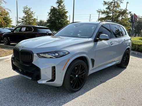 Used 2024 BMW X5 xDrive40i w/ M Sport Package AWD/4WD image 7