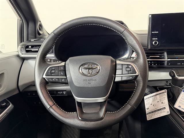 Certified 2026 Toyota Sienna XSE AWD/4WD image 16