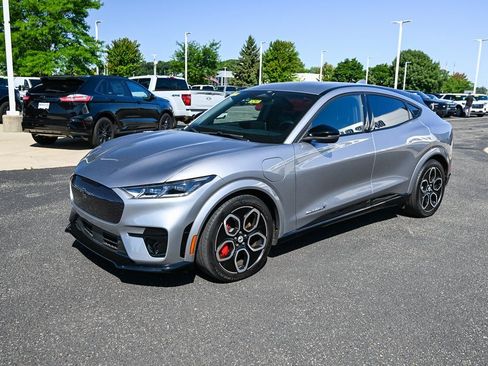 Certified 2021 Ford Mustang Mach-E GT image 9