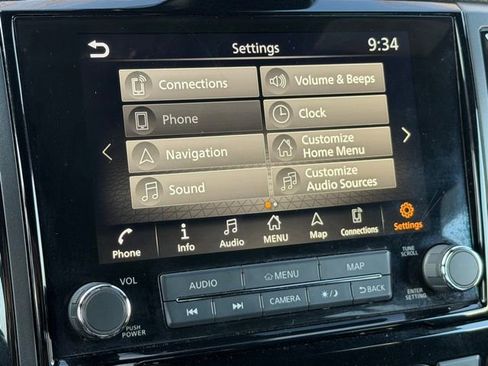 Used 2021 Nissan Titan PRO-4X w/ Off Road Protection Package image 40