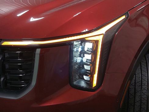 Used 2024 Kia Sorento SX image 35