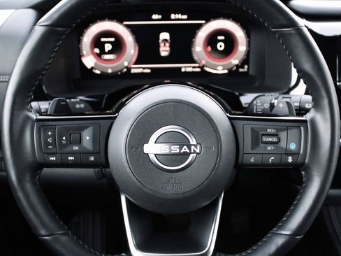 Certified 2023 Nissan Pathfinder Platinum image 33