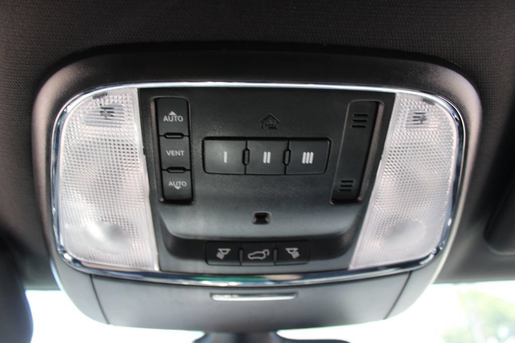 Used 2021 Jeep Grand Cherokee Limited w/ Quick Order Package 28K 80th RWD image 20