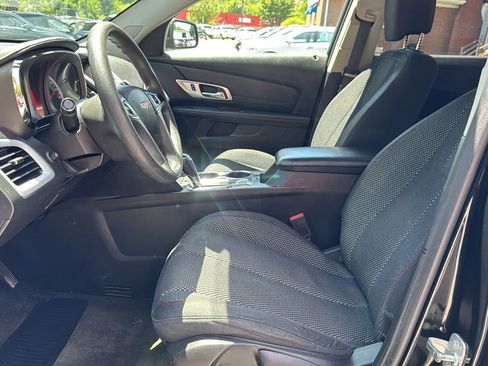 Used 2017 GMC Terrain SLE AWD/4WD image 11
