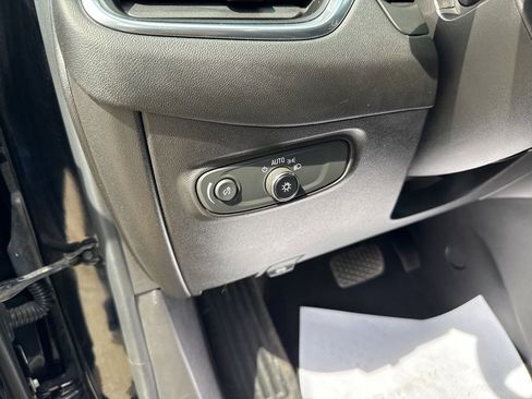 Used 2022 Chevrolet Equinox LT AWD/4WD image 28