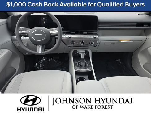 New 2026 Hyundai Kona SE image 18