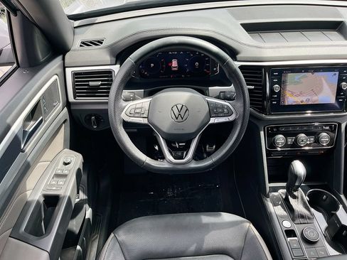 Used 2023 Volkswagen Atlas Cross Sport SEL Premium R-Line AWD/4WD image 23