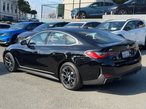 Used 2023 BMW i4 eDrive40 image 7