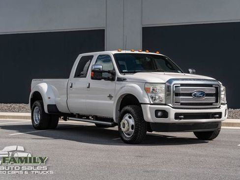 Used 2015 Ford F350 Platinum AWD/4WD image 13