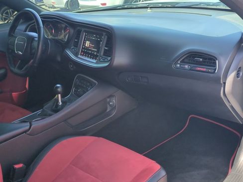 Used 2022 Dodge Challenger R/T Scat Pack RWD image 20
