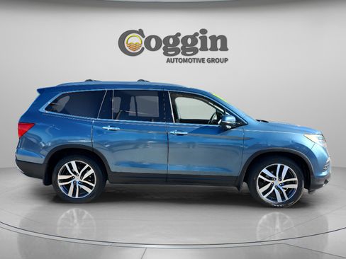 Used 2016 Honda Pilot Touring image 6