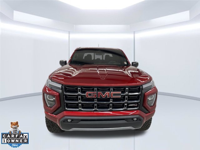 Used 2025 GMC Canyon AT4 AWD/4WD image 2