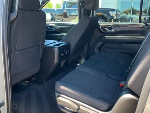 Used 2023 Chevrolet Suburban LS AWD/4WD image 16
