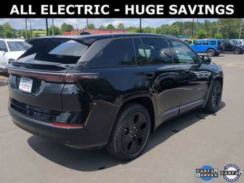 Used 2025 Jeep Wagoneer S Launch Edition image 20