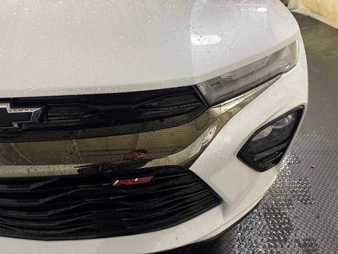 Used 2023 Chevrolet TrailBlazer RS w/ Sun and Liftgate Package image 5