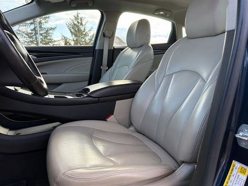 Certified 2017 Buick LaCrosse Preferred image 13