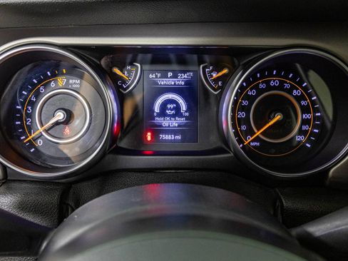 Used 2020 Jeep Wrangler Unlimited Sport S AWD/4WD image 32