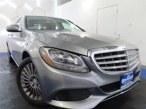 Used 2016 Mercedes-Benz C 300 4MATIC Sedan w/ Multimedia Package image 3