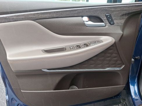 Used 2020 Hyundai Santa Fe Limited image 12