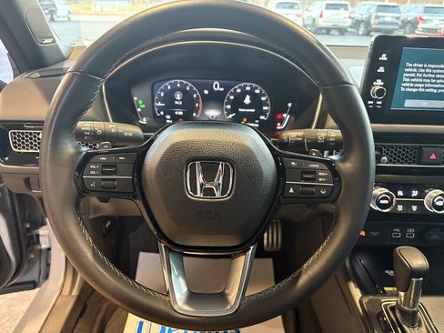 Used 2023 Honda Civic Sport Touring image 11