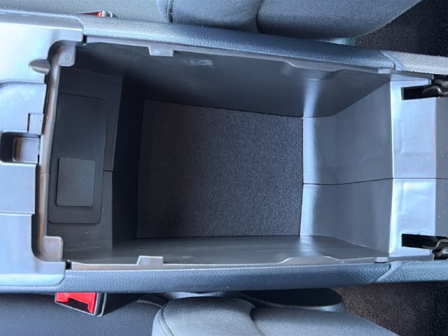 Used 2019 Ford Fusion SE FWD image 34