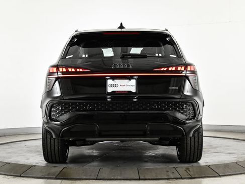 New 2026 Audi Q3 quattro 2.0T image 7