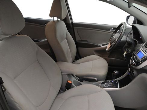 Used 2014 Hyundai Accent SE w/ Option Group 3 image 21