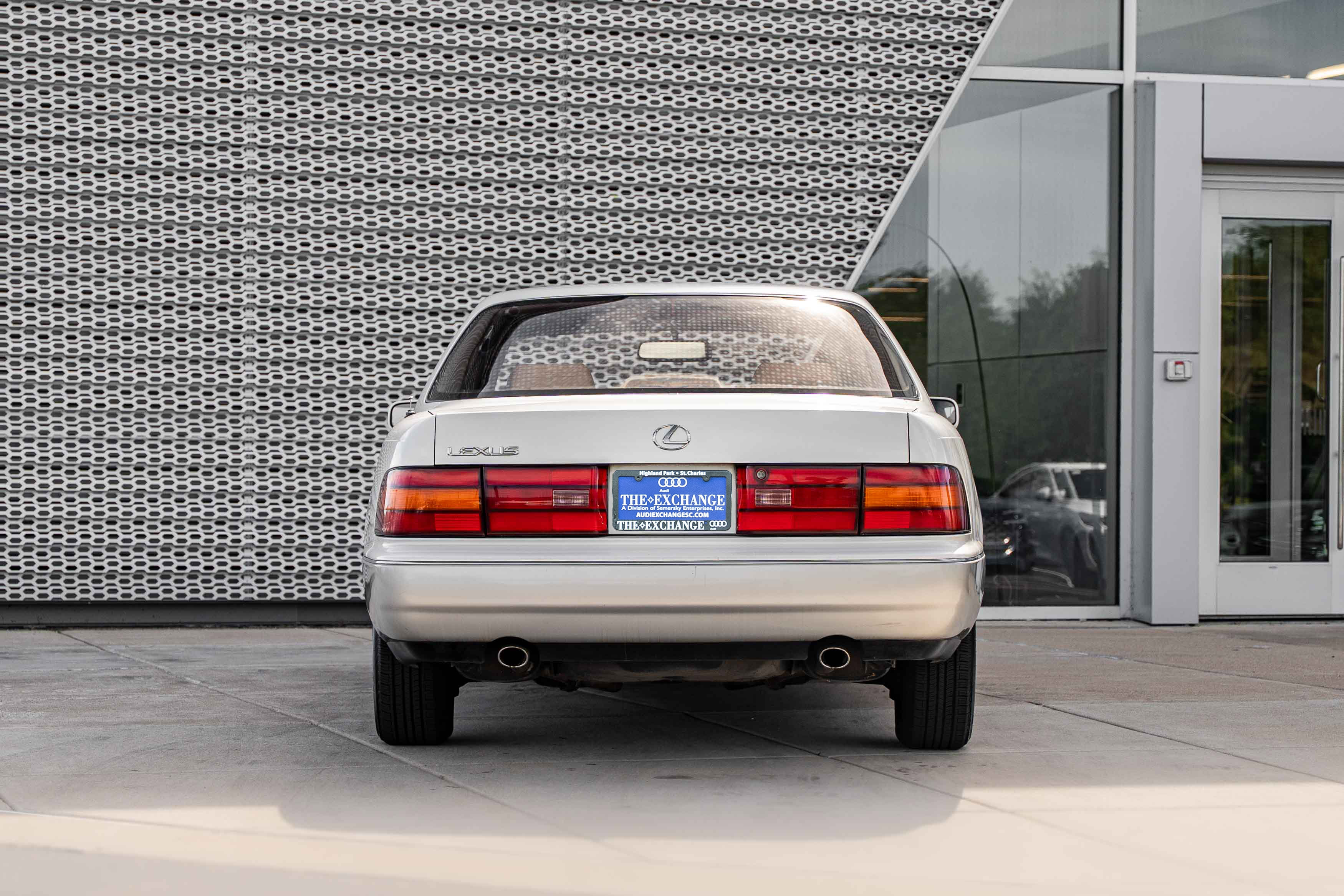 Used 1992 Lexus LS 400 RWD image 26