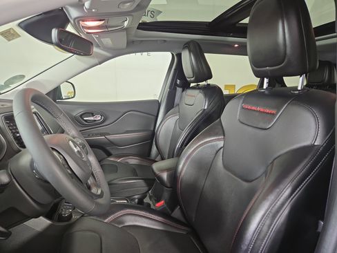 Certified 2022 Jeep Cherokee Trailhawk w/ Sun, Sound & Nav Group image 12