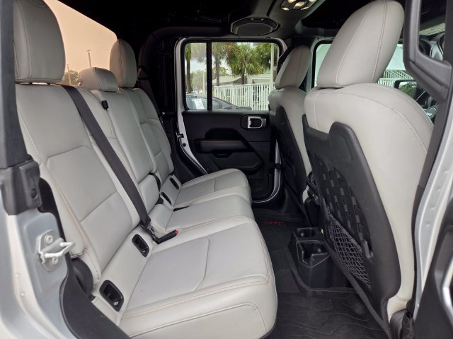 Certified 2022 Jeep Gladiator Mojave w/ Trailer Tow Package AWD/4WD image 19
