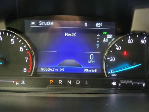 Used 2022 Ford Explorer XLT image 23