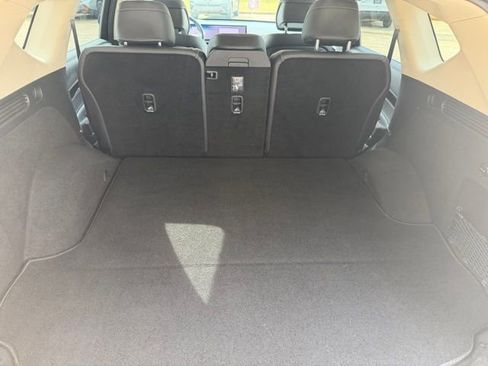 Used 2025 Genesis GV80 2.5T Standard image 14