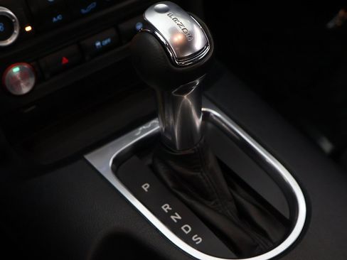 Used 2021 Ford Mustang EcoBoost image 40