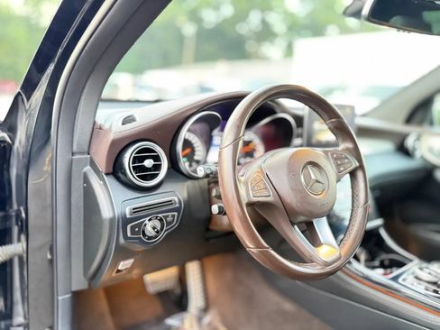 Used 2017 Mercedes-Benz GLC 43 AMG 4MATIC image 8