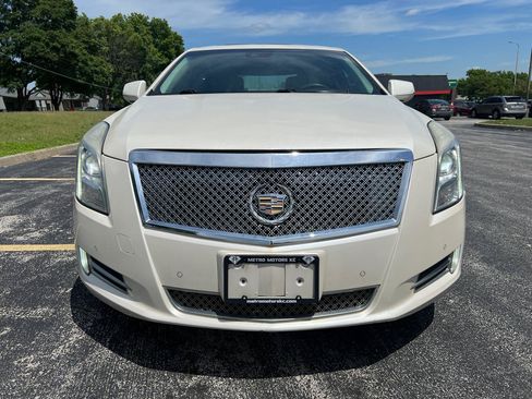 Used 2013 Cadillac XTS Luxury w/ Driver Awareness Package AWD/4WD image 9