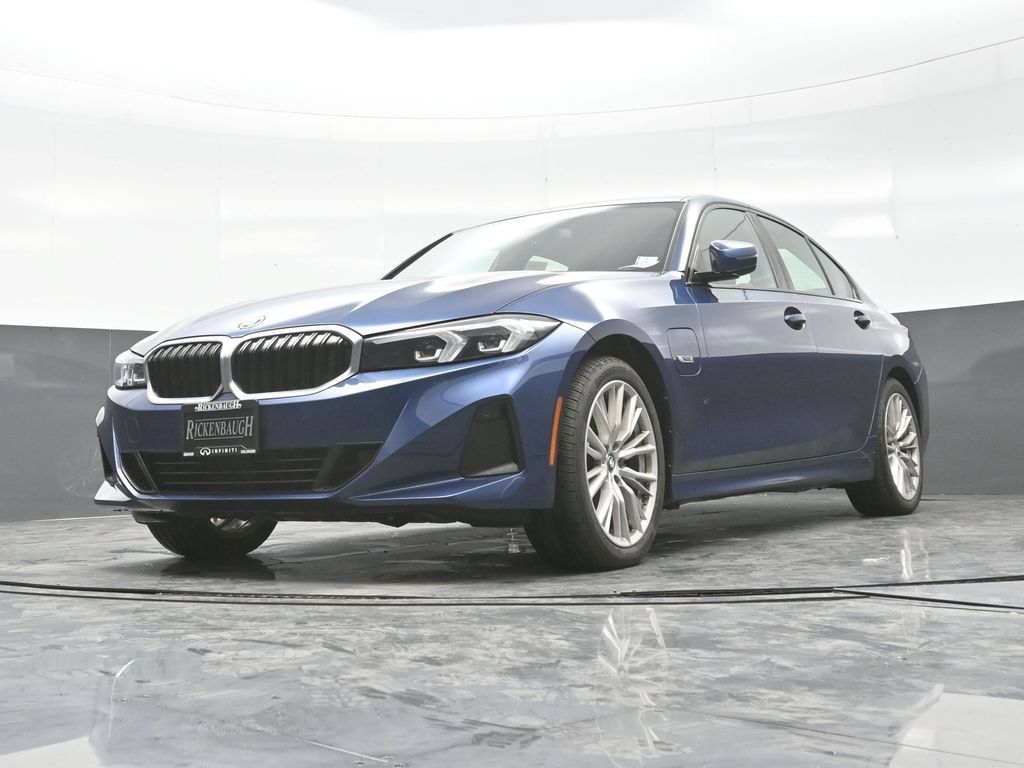 Used 2023 BMW 330e xDrive w/ Premium Package AWD/4WD image 27