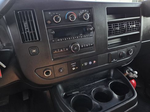Used 2023 Chevrolet Express 3500 LS RWD image 9