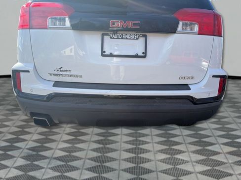 Used 2017 GMC Terrain SLT w/ Open Road Package image 29