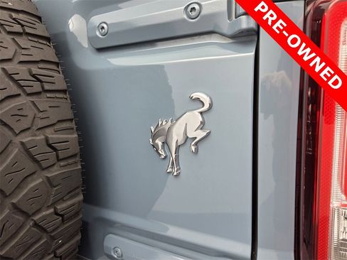 Used 2022 Ford Bronco Black Diamond w/ Sasquatch Package image 21